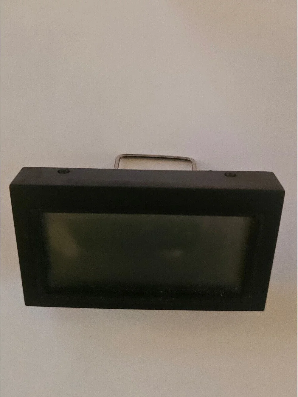 Vintage mini alarm clock not working